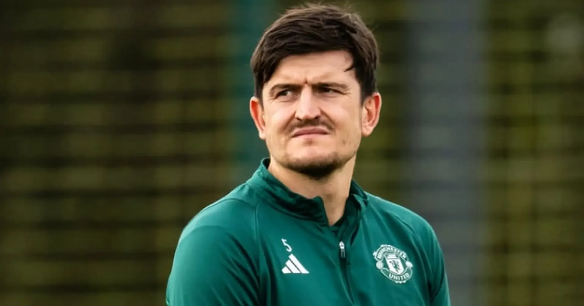 Manchester United's Maguire expected to miss three weeks with muscle injury