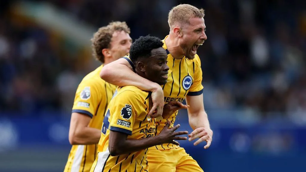 Everton 0-3 Brighton: Seagulls thrash hosts to begin season in style