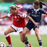 Williamson penalty error as Arsenal draw 2-2 with Paris FC