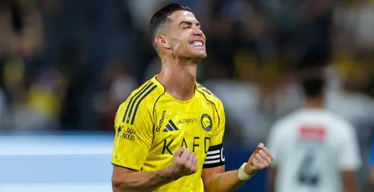 Ronaldo hits double on 100th appearance as Al Nassr extend league lead