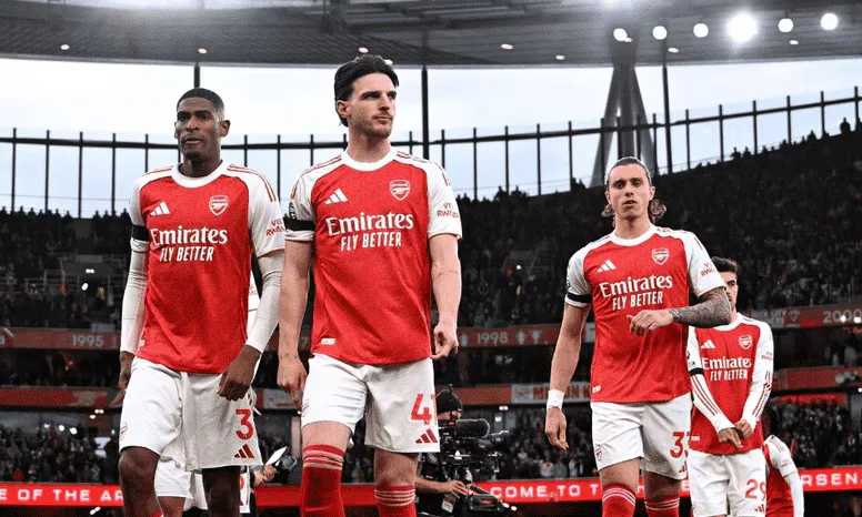 When did Arsenal last win the Premier League and how many titles have they won?