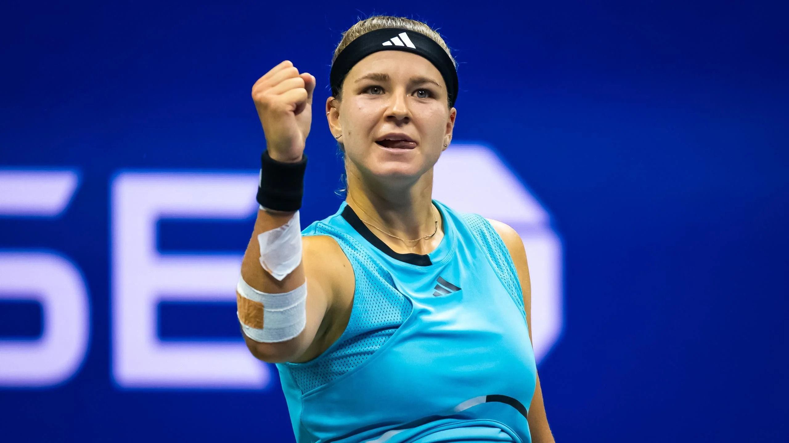 Karolina Muchova withdraws from WTA Finals with wrist injury
