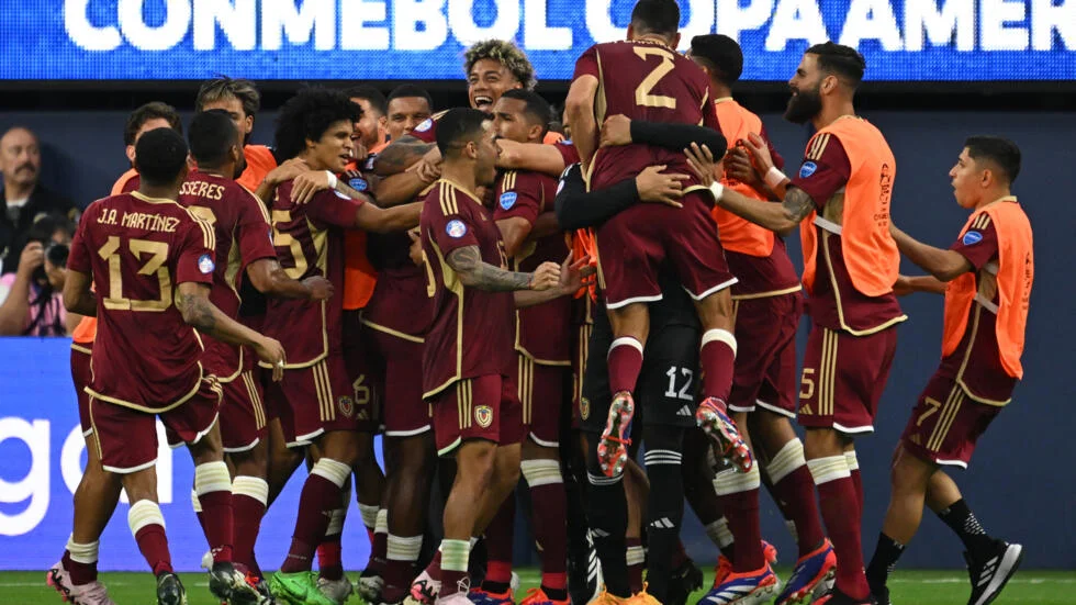 Mexico on the verge of early Copa América exit after shock defeat to Venezuela