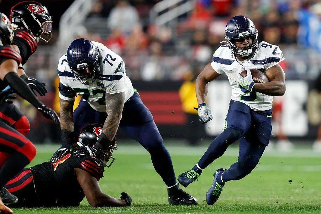 Seahawks’ relentless Defense smothers 49ers as Seattle clinch NFC West and No. 1 Seed