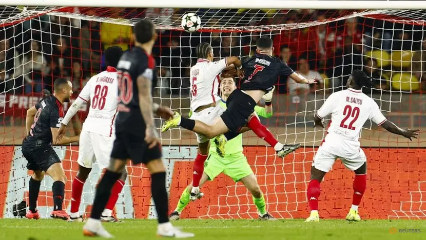 AS Monaco 2-3 Benfica: Benfica complete super comeback to defeat 10-man Monaco
