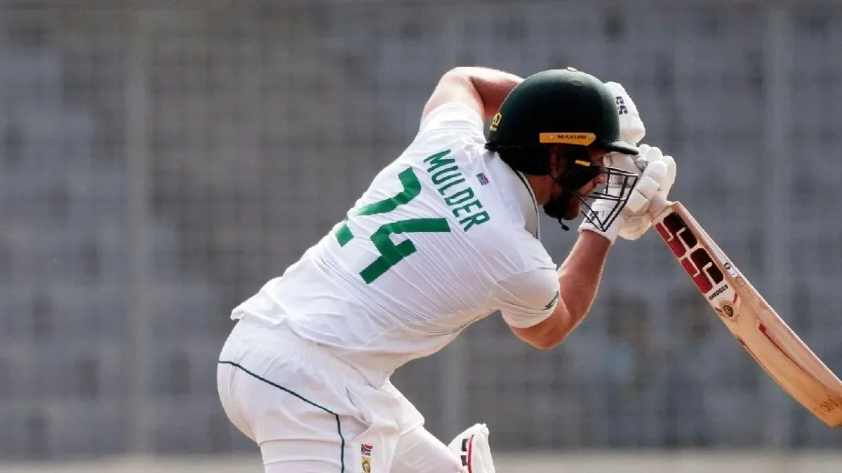 Mulder joins run-fest with ton as South Africa declare at 575-6