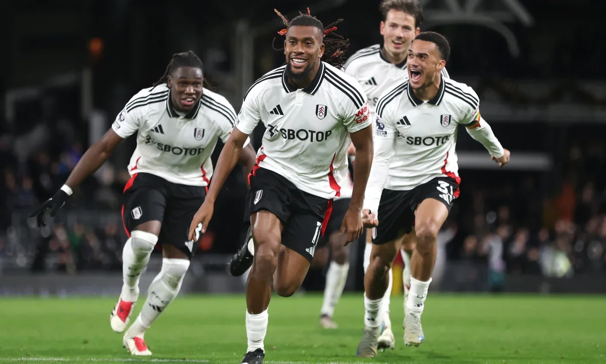 Fulham 3-1 Brighton: Iwobi at the double as Cottagers defeat Seagulls to close in on top five
