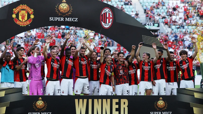 Man Utd Lose 4-2 to AC Milan in Pre-Season Finale