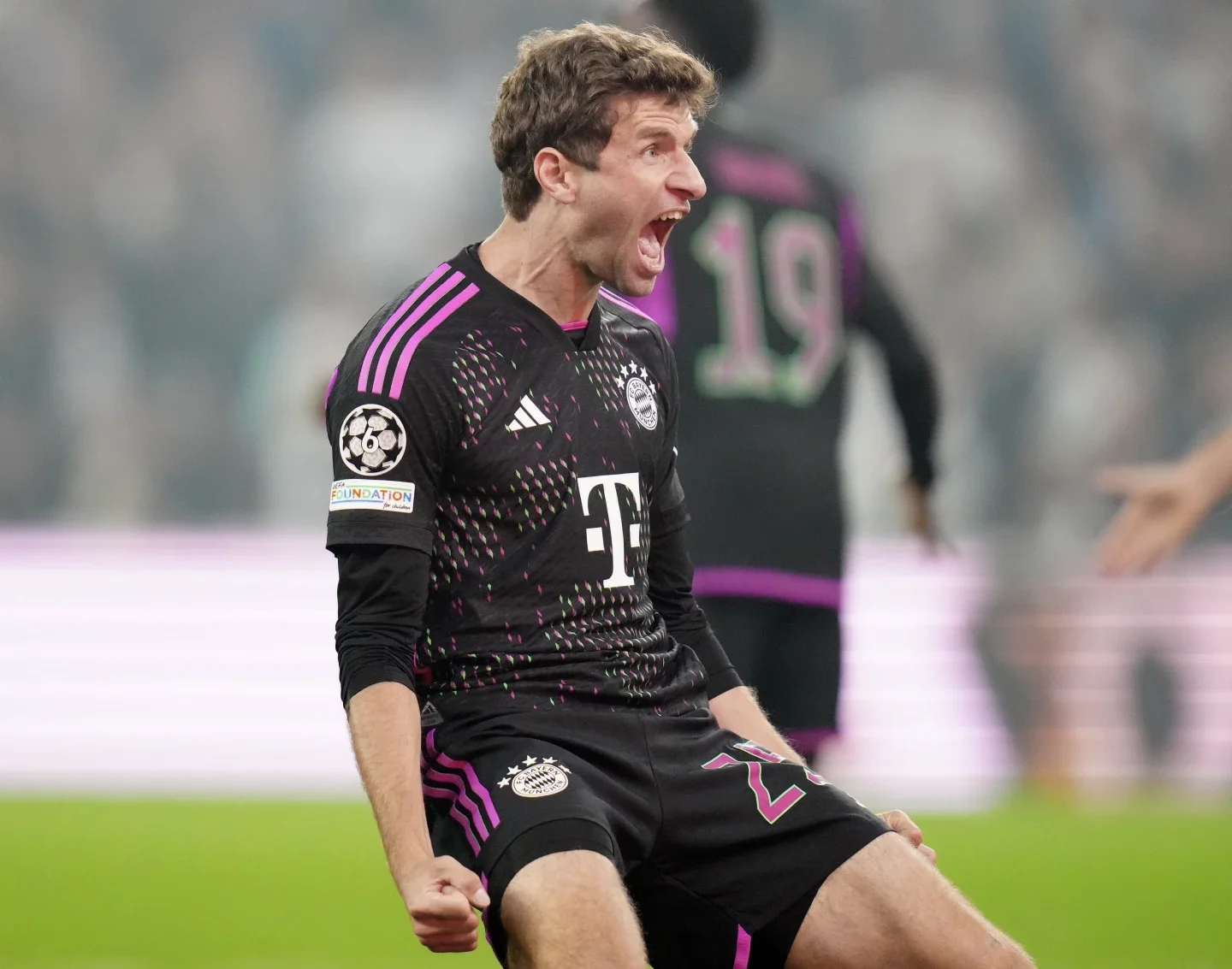 Bayern Munich Extends Winning Streak with 2-1 Victory Against Copenhagen