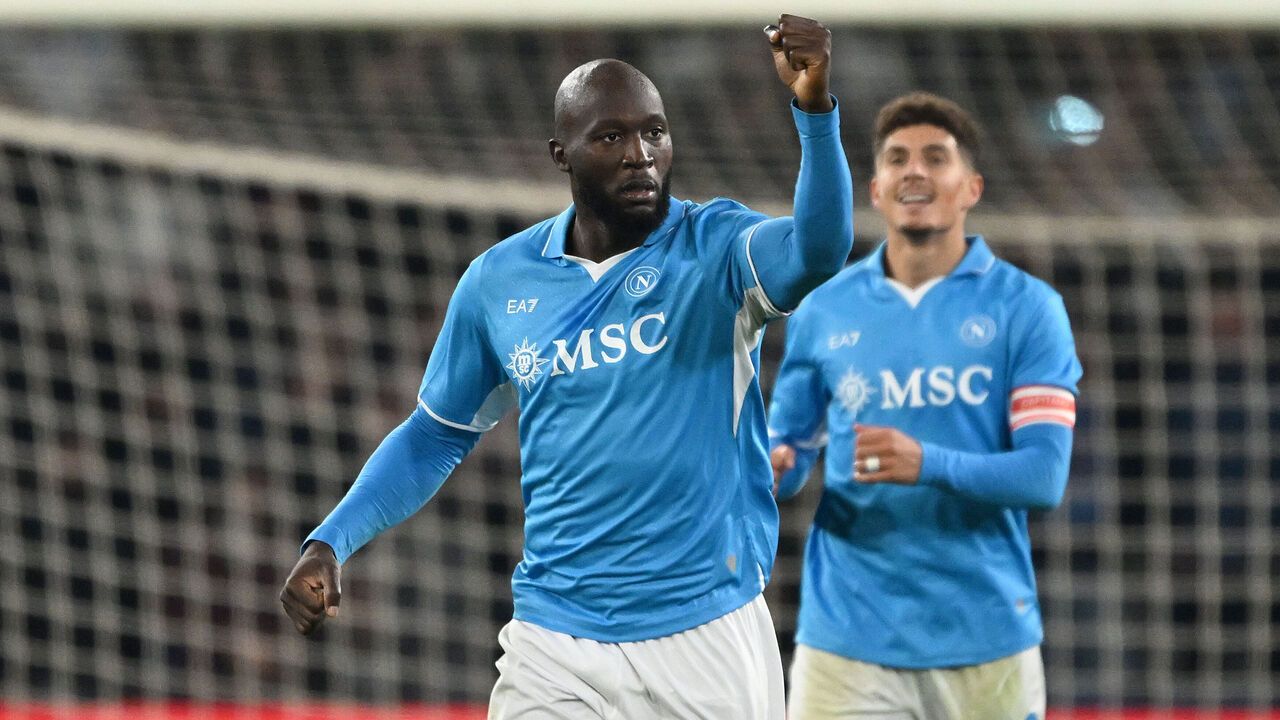 Napoli 1-0 AS Roma: Lukaku on target as Partenopei reclaim top spot