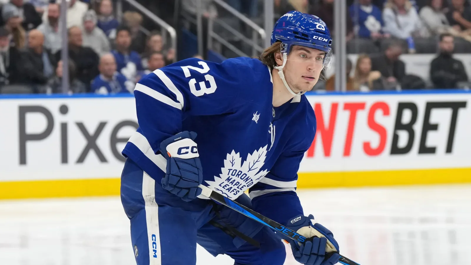 NHL roundup: Matthews extends scoring streak, Golden Knights' struggles persist