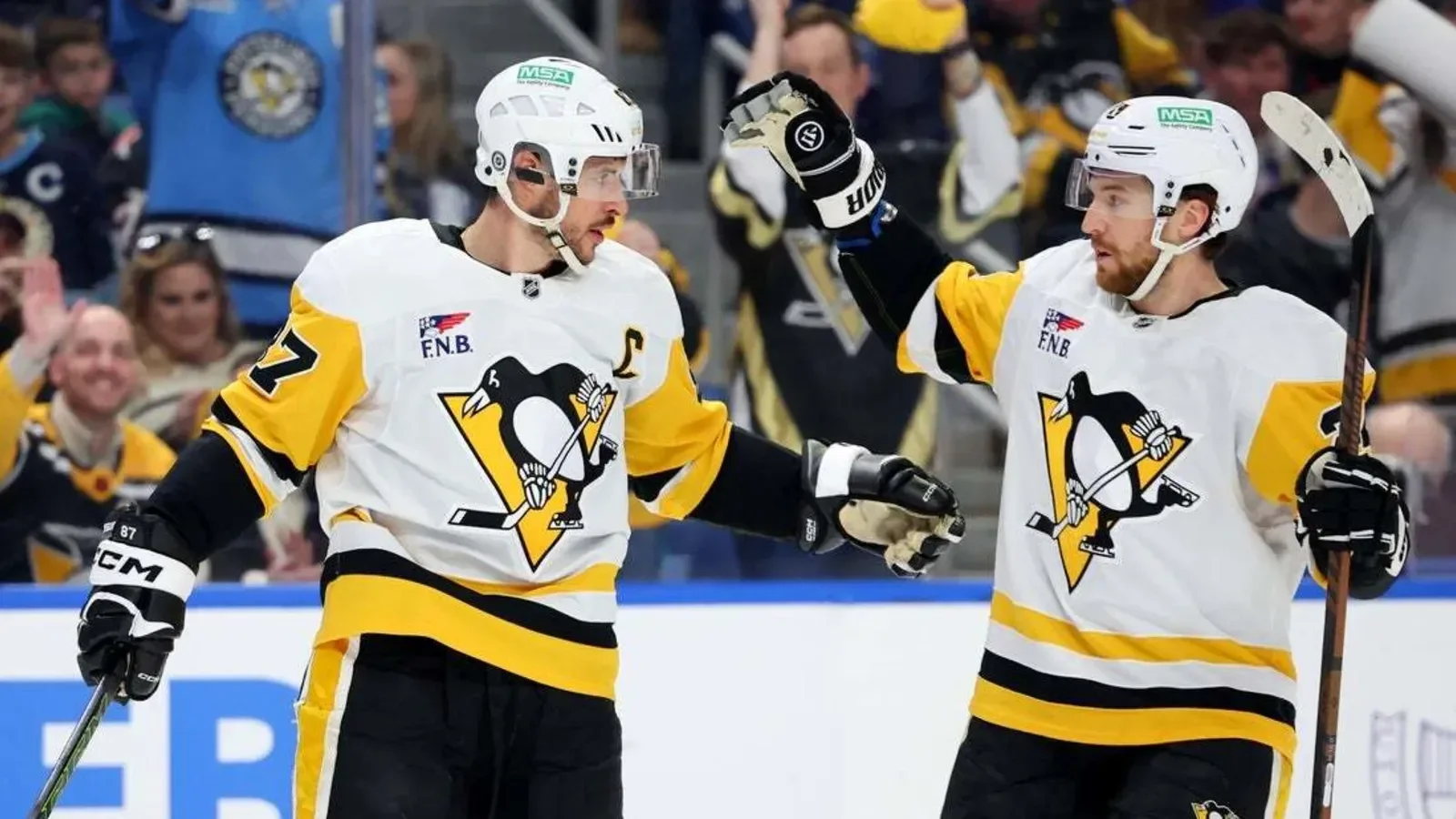 NHL roundup: Sidney Crosby sets new record, Blues extend winning streak