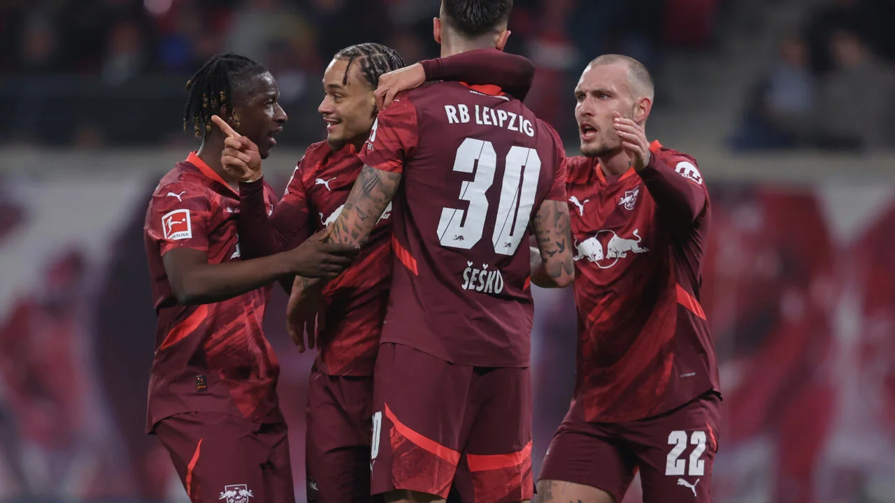 RB Leipzig 2-0 St Pauli: Sesko, Simons on target as Die Roten Bullen defeat visitors to climb up to fourth