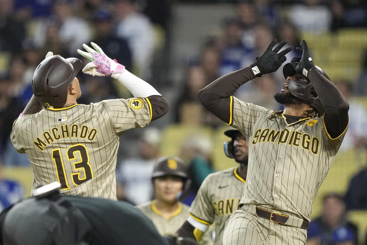 MLB roundup: Padres ruin Shohei Ohtani's milestone night, Mets snap Royals streak