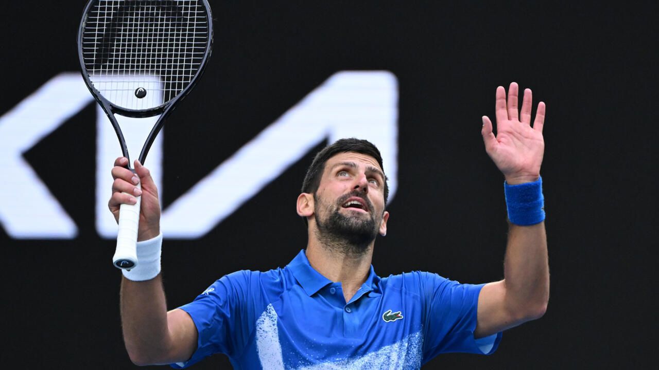 Djokovic breaks Federer’s record after defeating Faria to advance to Australian Open third round