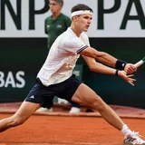 Jakub Mensik defeats Joao Fonseca to reach first Grand Slam semi-final at Roland Garros 2026