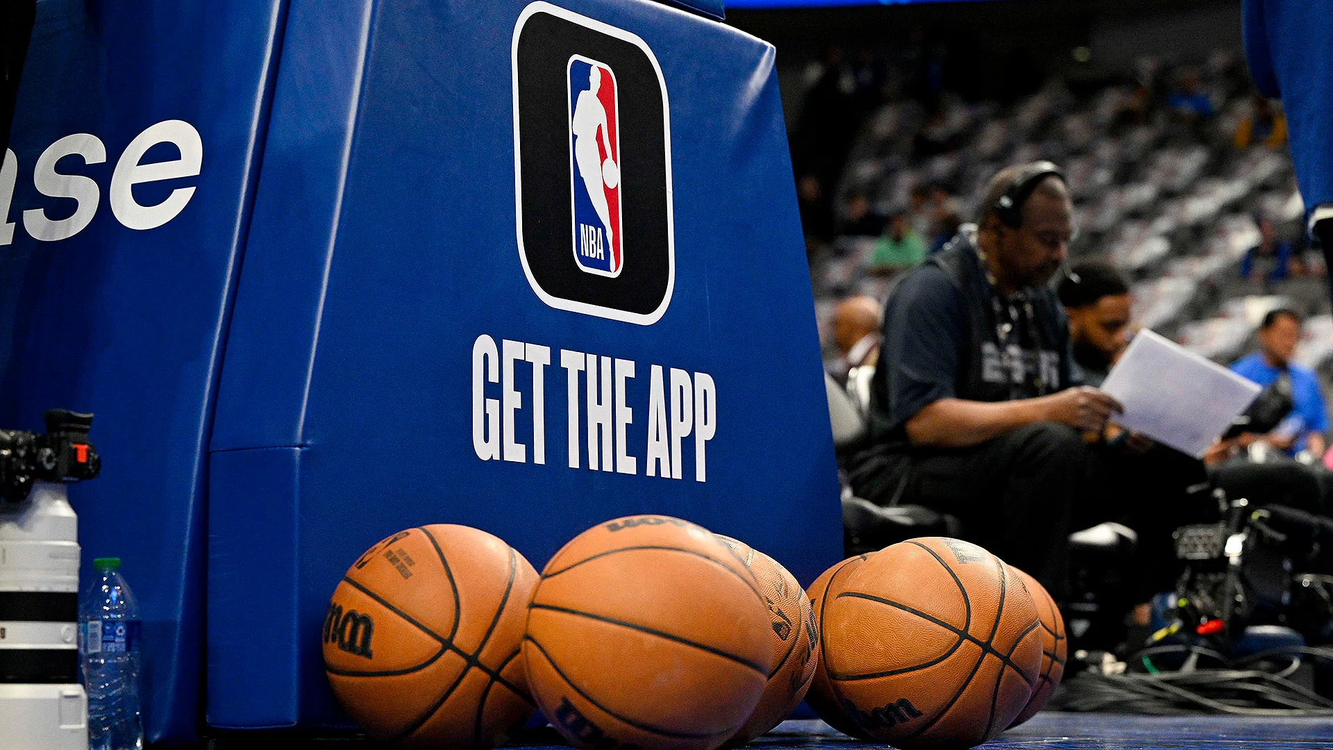NBA nearing $76 billion rights deal with NBC, ESPN, and Amazon, WSJ reports