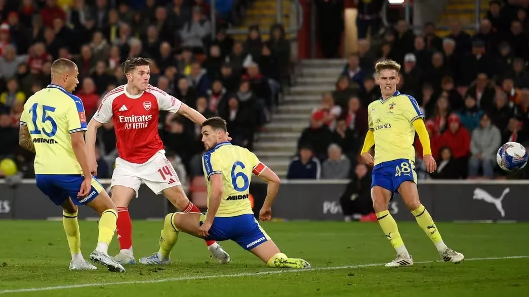 Southampton shock Arsenal to reach FA Cup semifinals