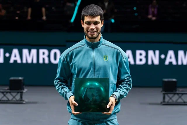 Alcaraz defeats De Minaur to claim Rotterdam title