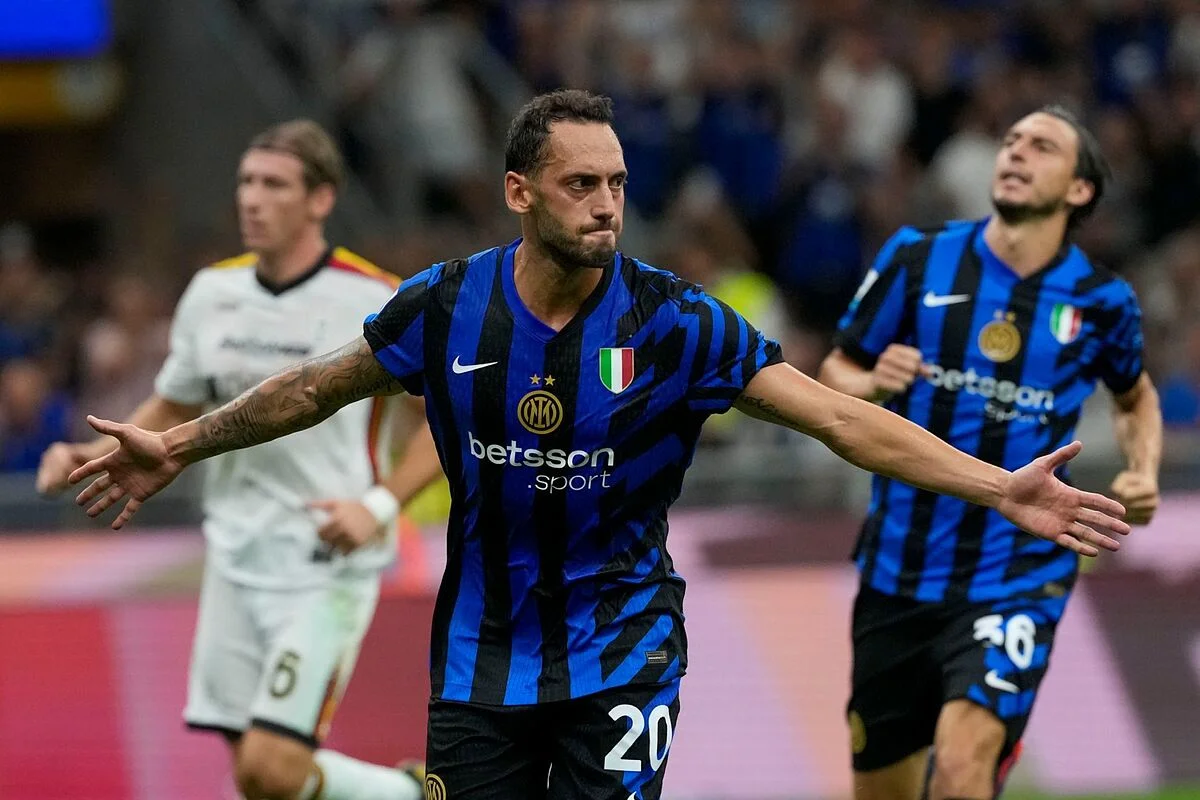 Inter Milan 2-0 Lecce: Champions kick-start title defense with home victory over Lecce