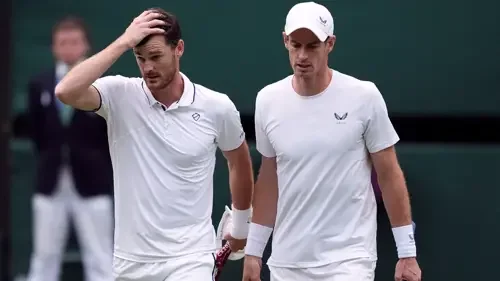 Andy Murray suffers losing start to Wimbledon farewell