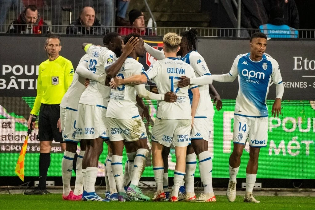 Rennes 1-2 Monaco: 10-man visitors hold on to move into second place