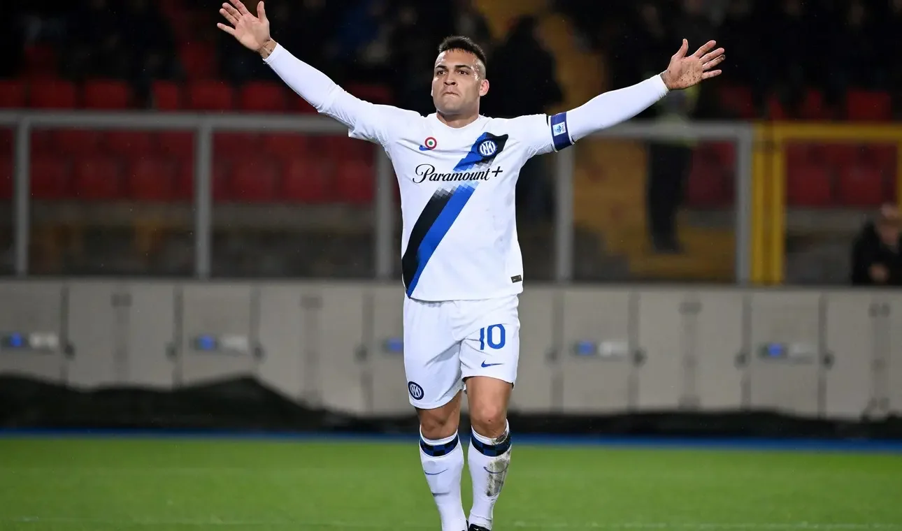 Lecce 0-4 Inter Milan: Nerazzurri thrash hosts to stay in Serie A title race