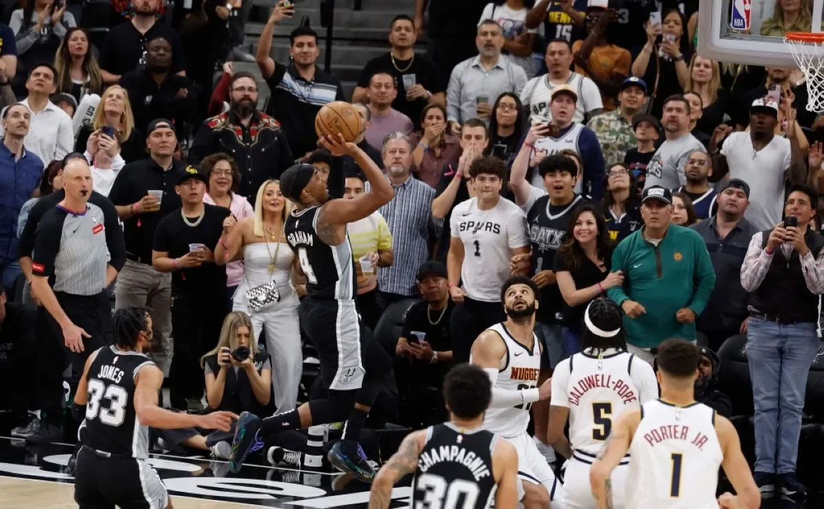 NBA roundup: Spurs stun Nuggets to set-up three-way tie atop Western Conference