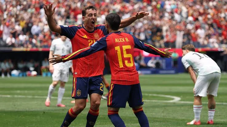 Mikel Oyarzabal brace sends Spain into World Cup last 16