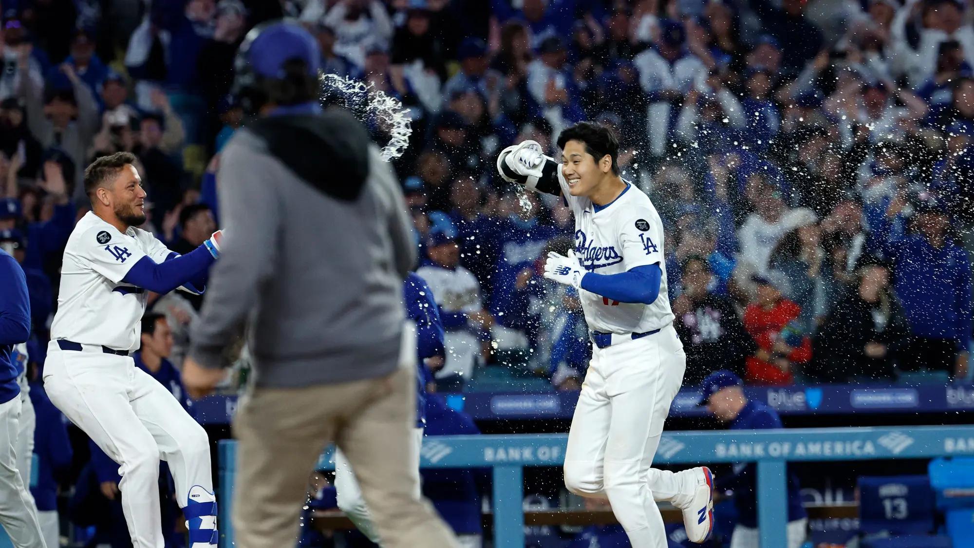 MLB roundup: Shohei Ohtani's walk-off homer keeps Dodgers' unbeaten streak alive