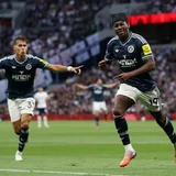 Newcastle beat Tottenham 2-0 as Jaissle claims first win