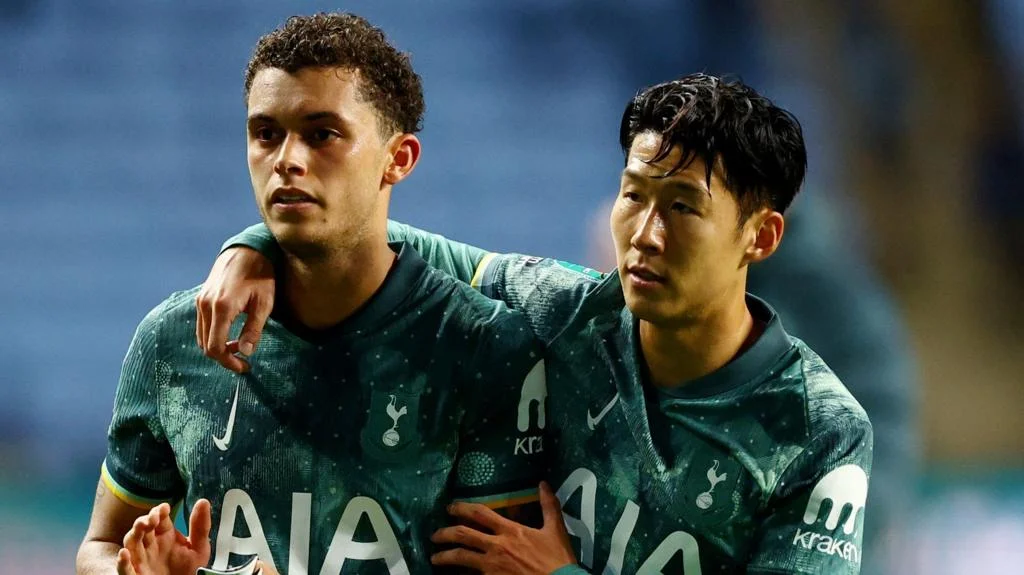 EFL Cup roundup: Late double saves Spurs against Coventry in League Cup as Brighton beat Wolves