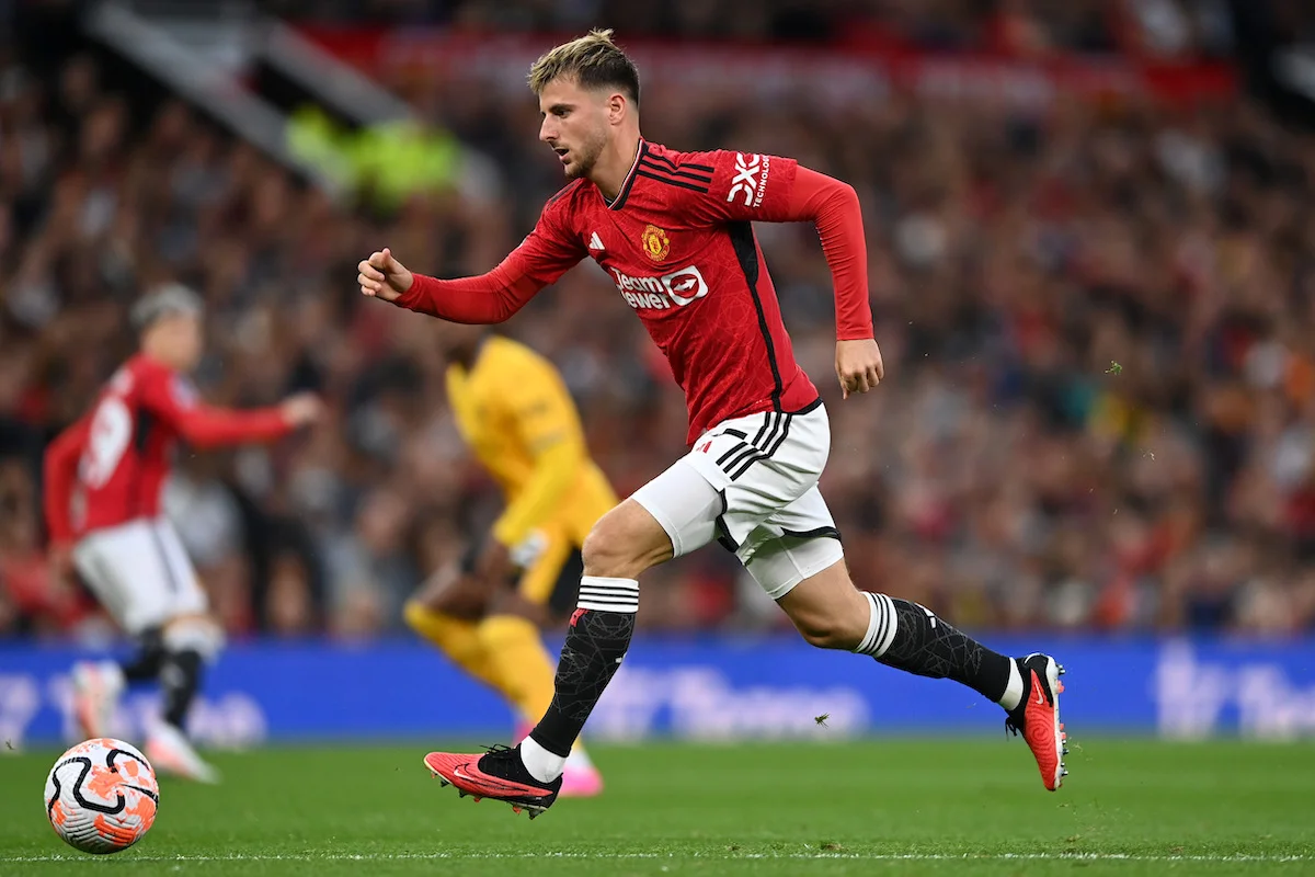 Manchester United boosted ahead of Burnley clash as Mason Mount returns