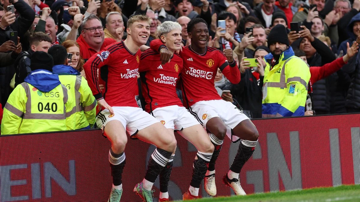 Manchester United 3-0 West Ham: Garnacho hits double as Red Devils cruise past Hammers