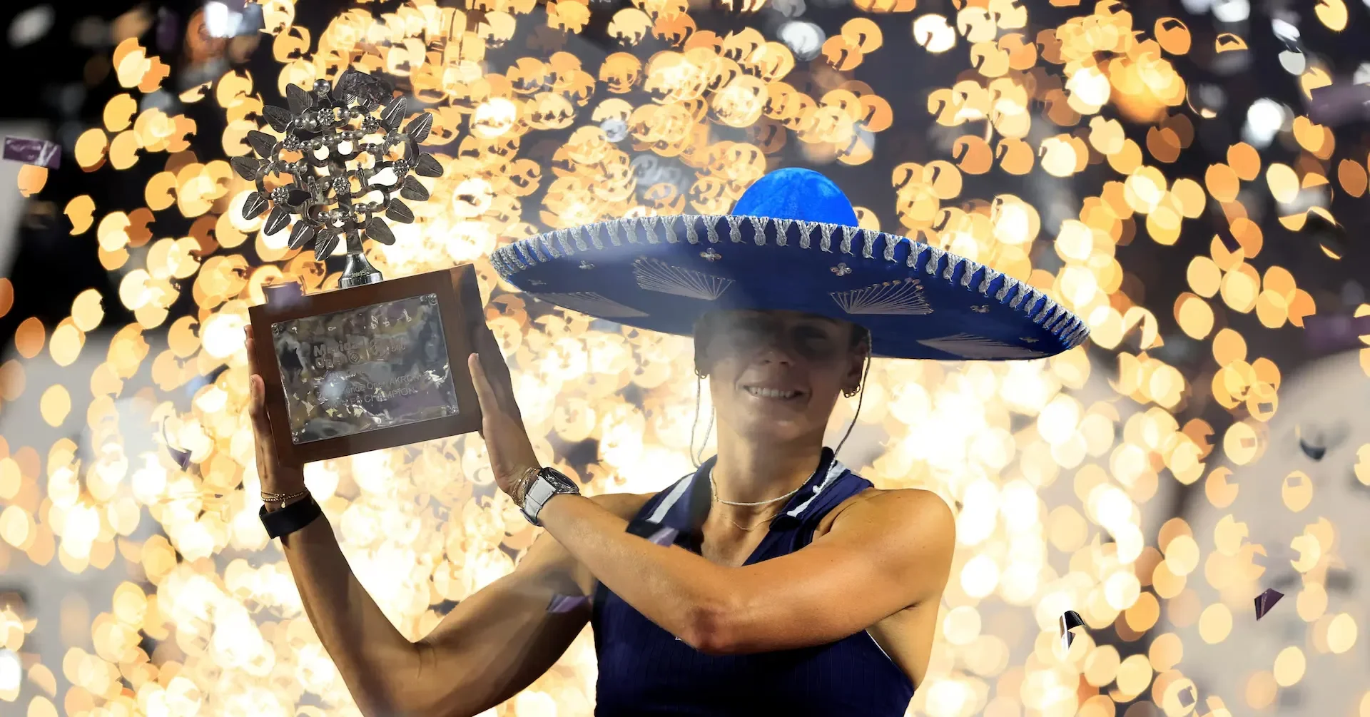 Navarro claims Merida Open title with dominant double bagel win over Arango