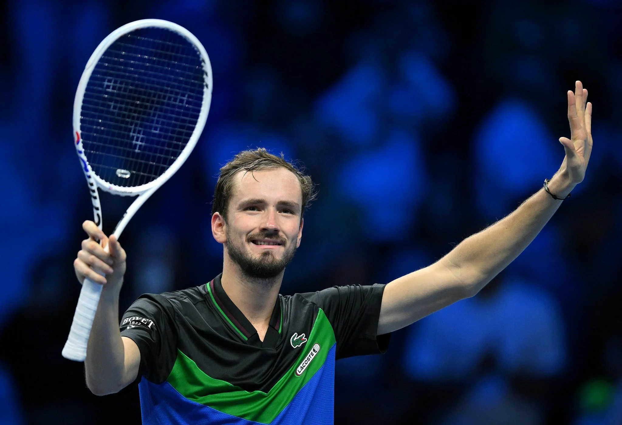 Medvedev defeats Zverev to reach Nitto ATP Finals semi-finals