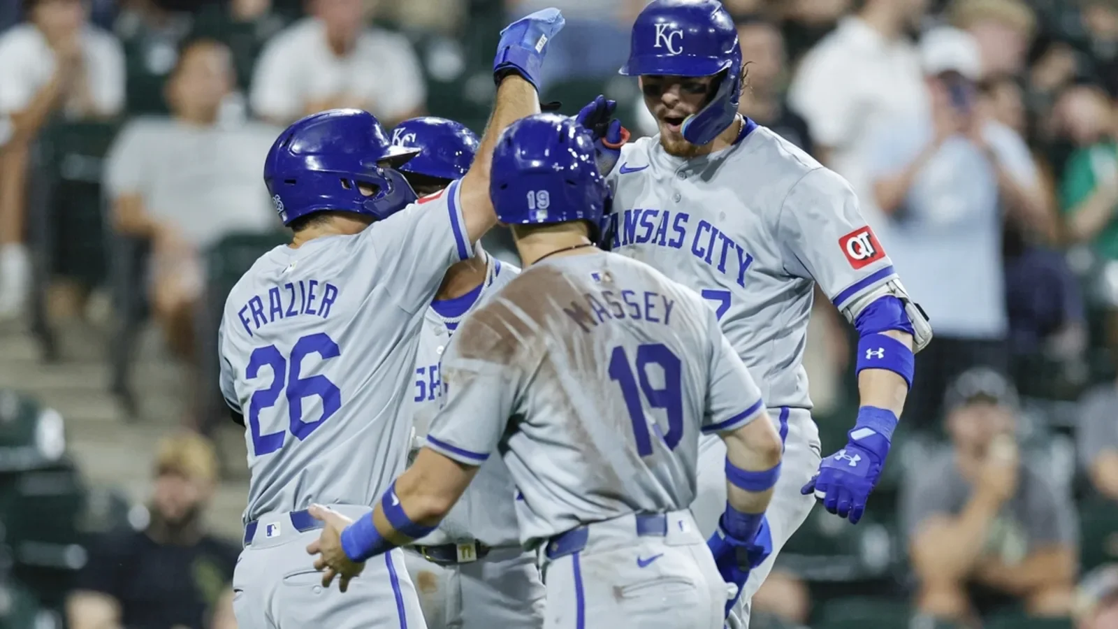 MLB roundup: Kansas City Royals send Chicago White Sox to 15th straight loss