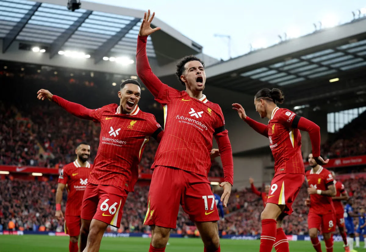 Liverpool 2-1 Chelsea: Jones shines as Liverpool beat Chelsea to return to the top of the Premier League