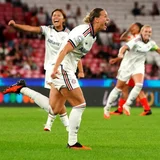 Bayern fight back from goalless first half to beat Benfica