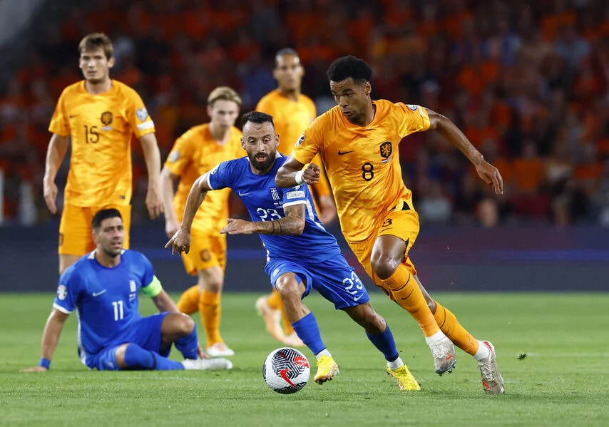 Van Dijk and Reijnders rescue Netherlands draw in Greece