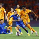 Van Dijk and Reijnders rescue Netherlands draw in Greece