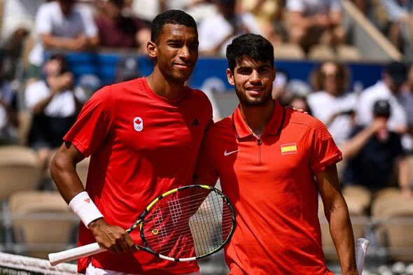 Carlos Alcaraz destroys Felix Auger-Aliassime to reach Olympic final