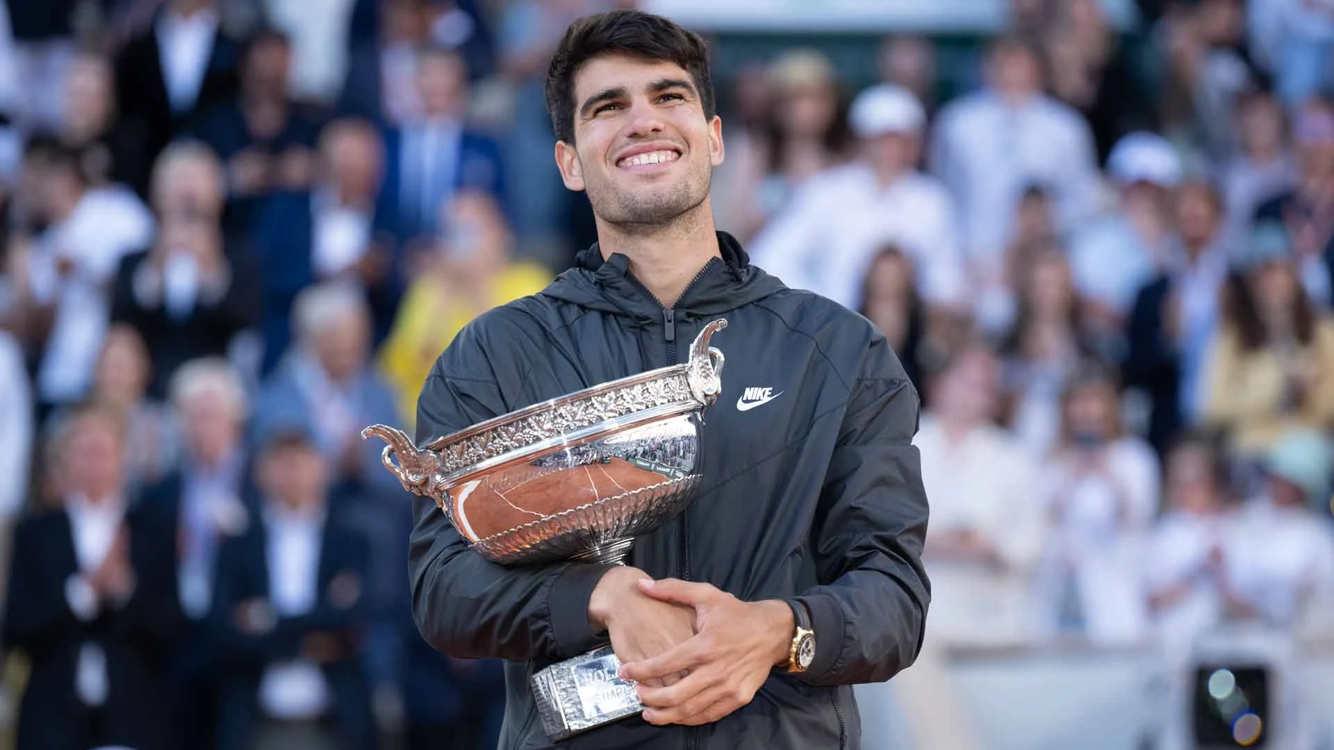 Alcaraz defeats Zverev to triumph in Roland Garros and enter all-surface elite
