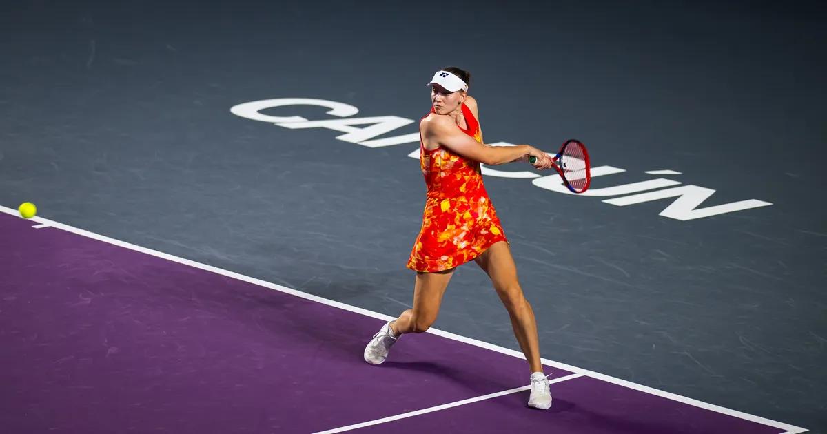 Elena Rybakina defeats Maria Sakkari; sets up tantalizing encounter with world No. 1 Aryna Sabalenka in a must-win clash