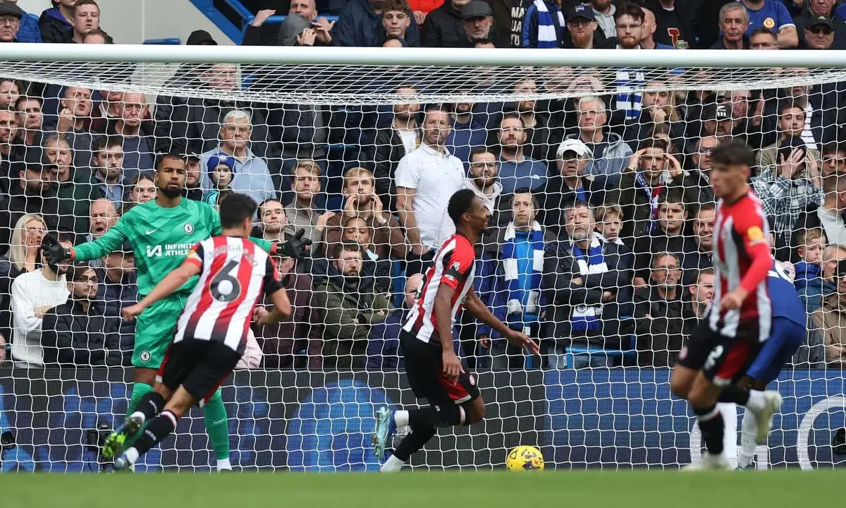 Brentford sinks wasteful Chelsea at the Bridge