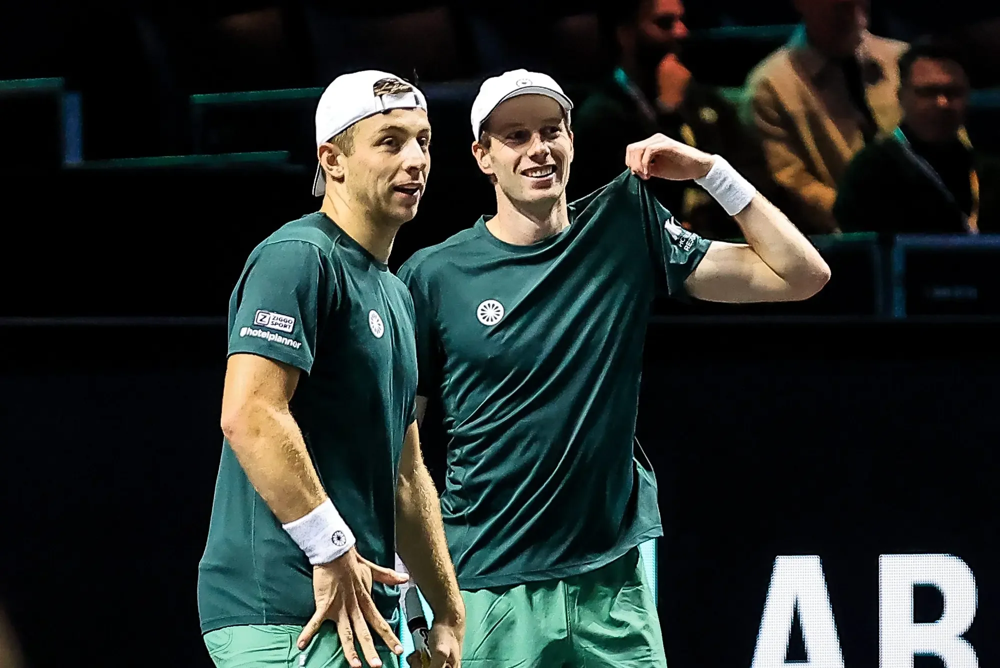 Griekspoor and Van de Zandschulp crash out in first round of home tournament