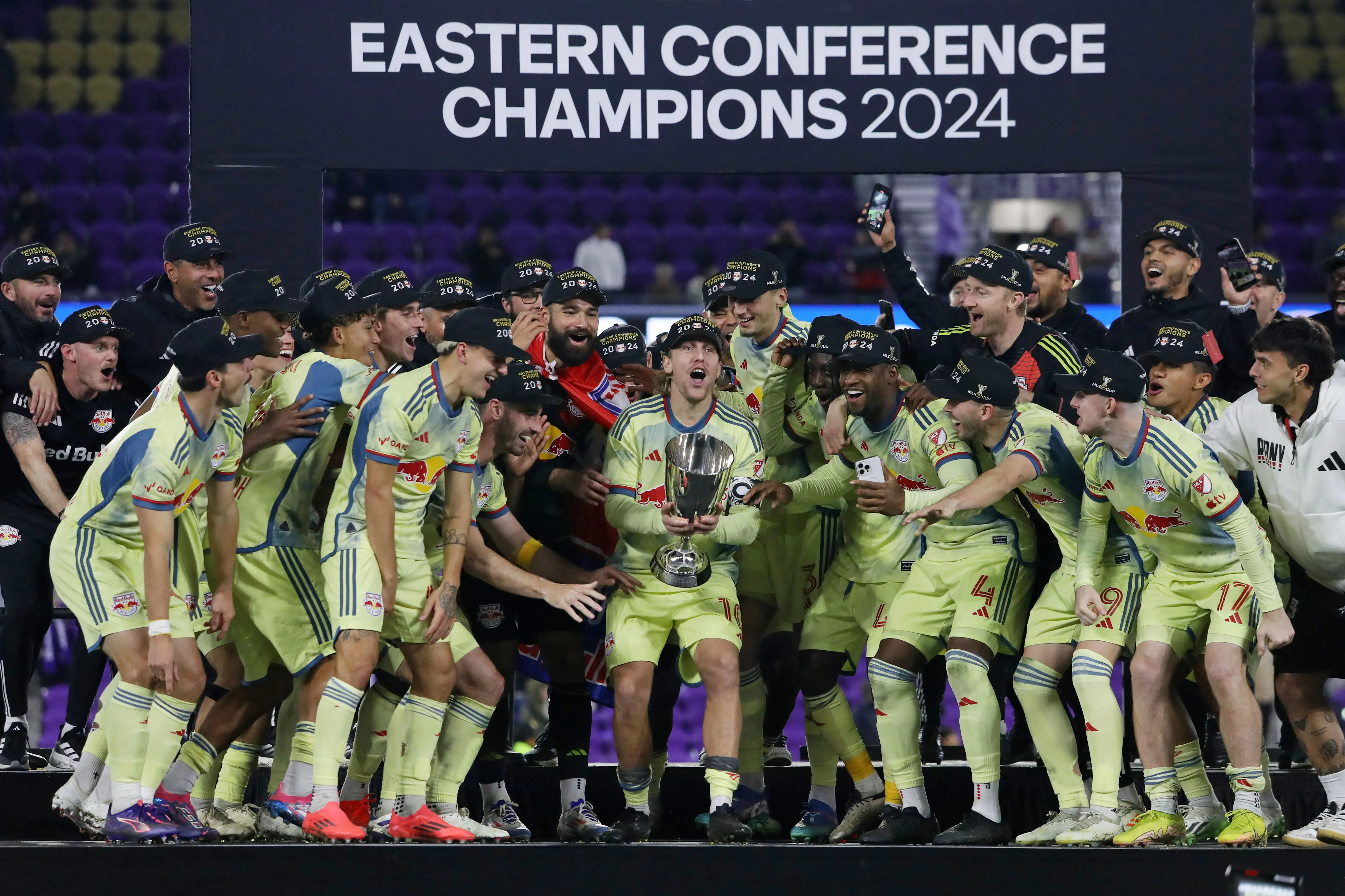 Orlando City 0-1 New York Red Bulls: Red Bulls defeat Orlando to advance to MLS Cup final