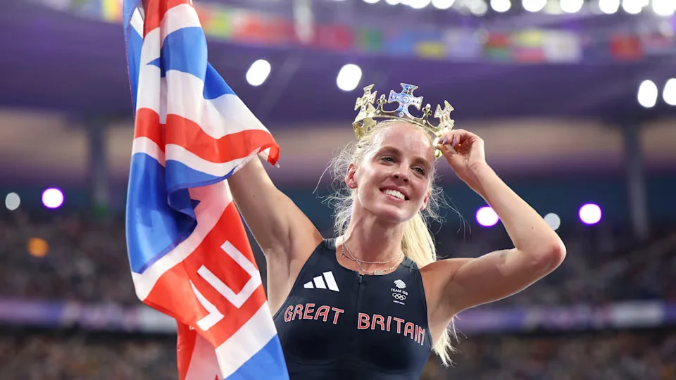 Great Britain's Keely Hodgkinson powers to 800 meter gold