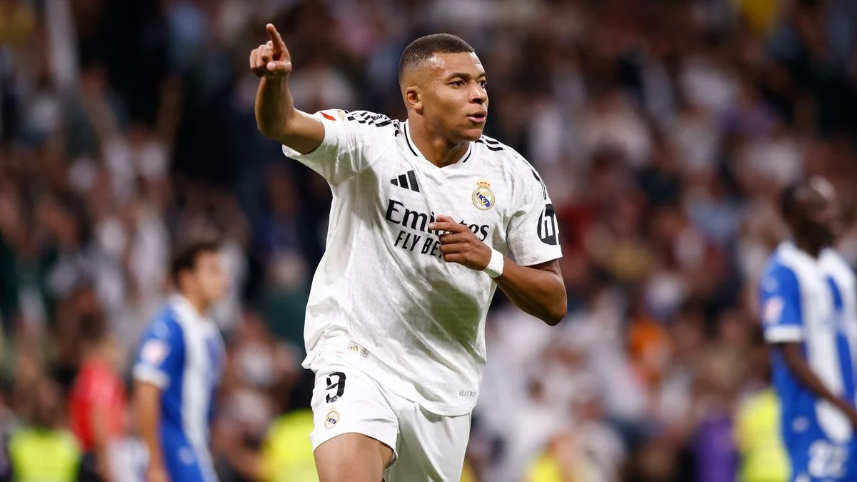 Real Madrid 3-2 Deportivo Alaves: Mbappe scores again as Los Blancos survive late rally to defeat Alaves