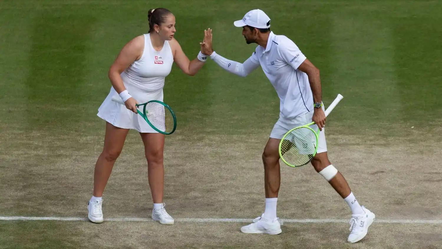 Ostapenko and Arevalo win 2026 Wimbledon Mixed Doubles title